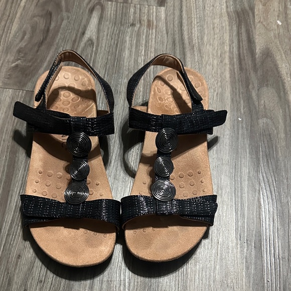 Vionic Black Strappy Sandals with Tan Footbed - Picture 1 of 6